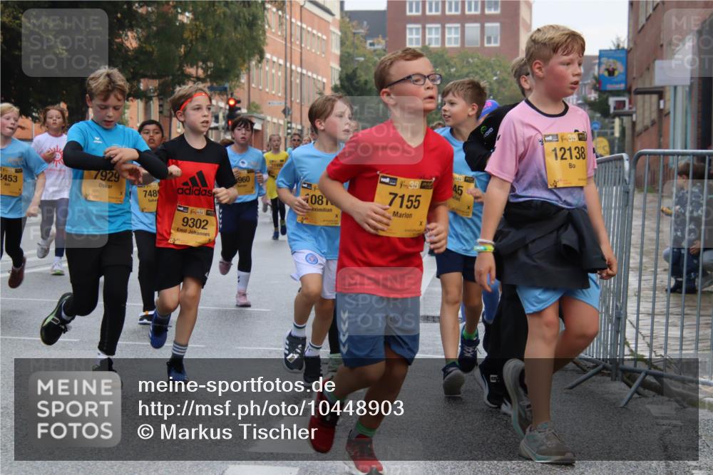 13.09.2026 - Kiel Lauf Markus Tischler http://msf.ph/oto/10448903 13.09.2026 08:55:08 Fleethörn 2453, 7929, 748, 9302, 960, 108, 4, 38, 7155, 38, 45, 38, 12138 meine-sportfotos.de