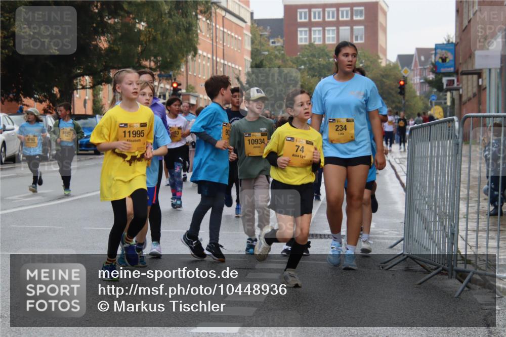 13.09.2026 - Kiel Lauf Markus Tischler http://msf.ph/oto/10448936 13.09.2026 08:55:17 Fleethörn 9792, 5545, 38, 11995, 10934, 38, 74, 234 meine-sportfotos.de