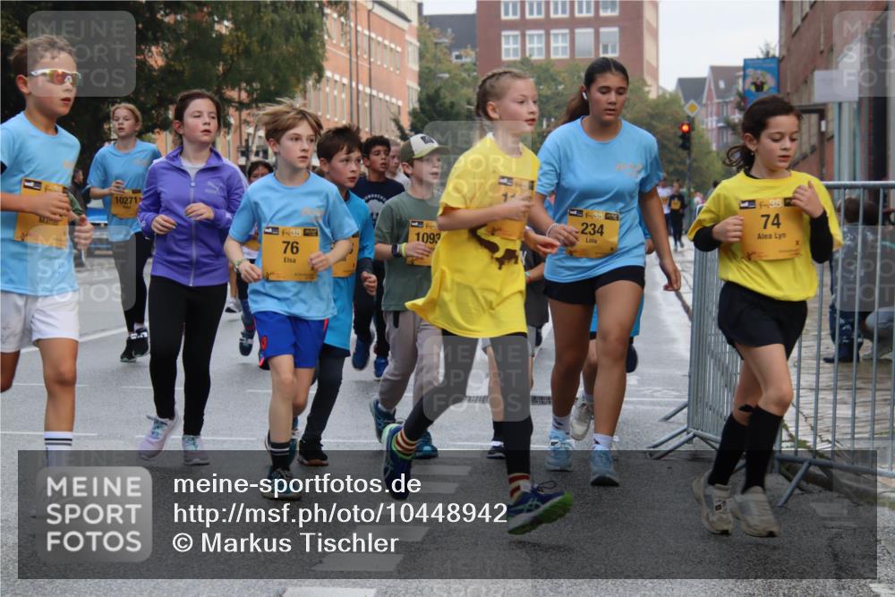 13.09.2026 - Kiel Lauf Markus Tischler http://msf.ph/oto/10448942 13.09.2026 08:55:18 Fleethörn 10271, 384, 76, 1093, 38, 234, 1, 38, 74 meine-sportfotos.de