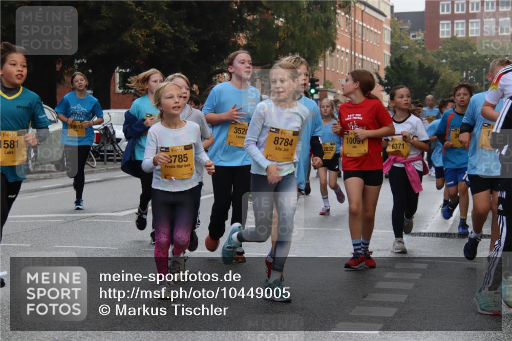 13.09.2026 - Kiel Lauf Markus Tischler http://msf.ph/oto/10449005 13.09.2026 08:55:42 Fleethörn 10612, 4, 38, 581, 11, 38, 38, 785, 3520, 1000, 38, 8784, 1009, 6371, 2032 meine-sportfotos.de