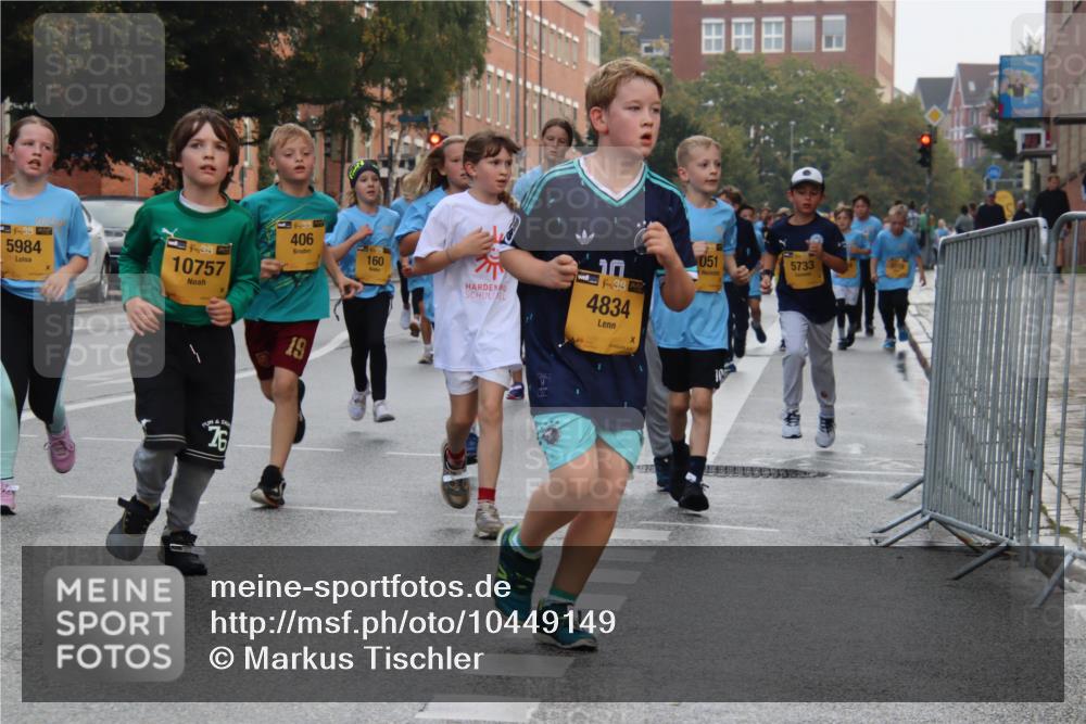 13.09.2026 - Kiel Lauf Markus Tischler http://msf.ph/oto/10449149 13.09.2026 08:56:41 Fleethörn 38, 5984, 38, 10757, 138, 406, 160, 38, 4834, 051, 76, 19, 5733 meine-sportfotos.de