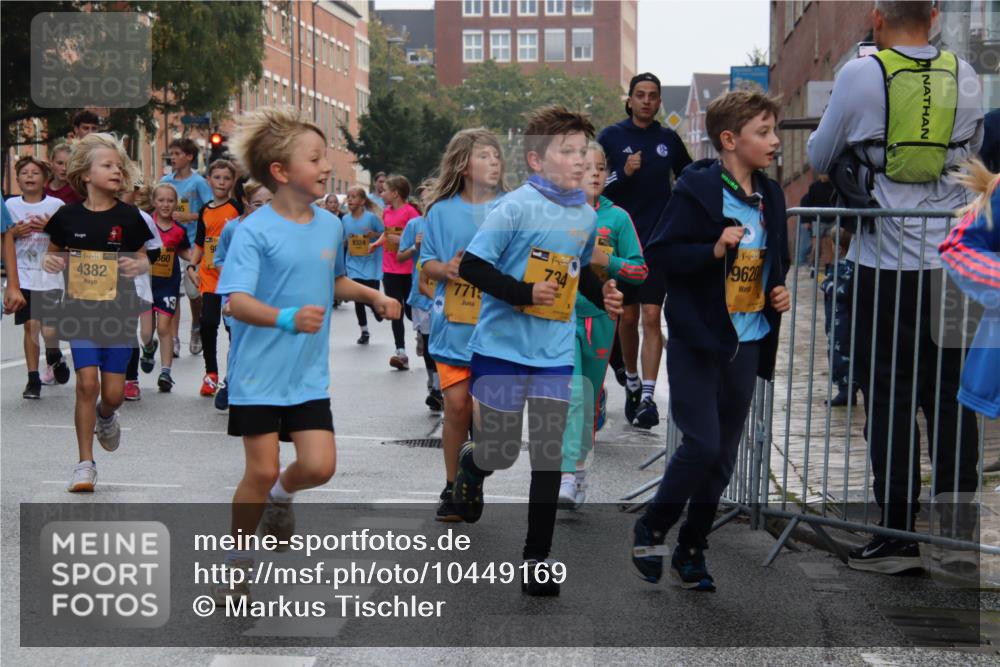 13.09.2026 - Kiel Lauf Markus Tischler http://msf.ph/oto/10449169 13.09.2026 08:56:48 Fleethörn 195, 38, 4382, 60, 95, 9324, 13, 7713, 734, 9620 meine-sportfotos.de