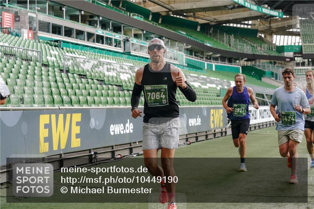 13.09.2026 - 21. swb-Marathon Bremen Michael Burmester http://msf.ph/oto/10449190 13.09.2026 12:48:17 Laufen im Stadion 382, 384, 524, 572, 621, 826, 868, 889, 1349, 1554, 1872, 1925, 2266, 2287, 2538, 2605, 2646, 2844, 2956, 3110, 3118, 3127, 3197, 3242, 3276, 3284, 3297, 3424, 3466, 3520, 3794, 3910, 4025, 4082, 4239, 4614, 4712, 4729, 4732, 4808, 4898, 4992, 5424, 5517, 5725, 5803, 5976, 6025, 6058, 6692, 6708, 6784, 6951, 7064, 7102, 7399, 7538, 7636, 7803, 7814, 7871, 7876, 8060, 8611, 8621, 8706, 8877, 8973, 8980, 8981, 9010, 9035, 9061, 9429, 9689, 9918 meine-sportfotos.de