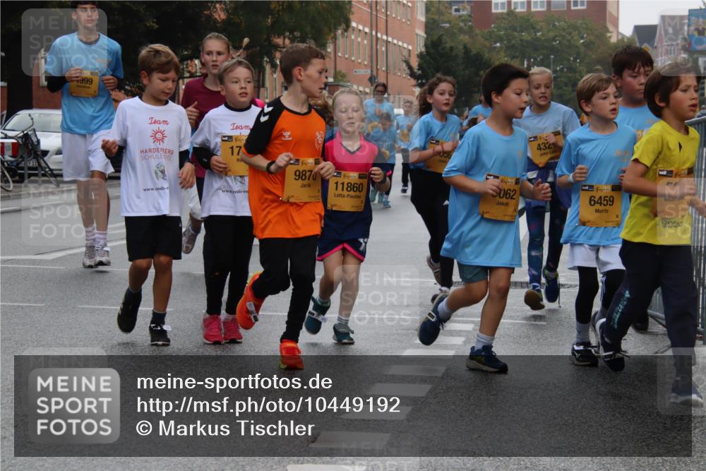13.09.2026 - Kiel Lauf Markus Tischler http://msf.ph/oto/10449192 13.09.2026 08:56:52 Fleethörn 999, 17, 9870, 39, 11860, 38, 062, 432, 38, 6459 meine-sportfotos.de