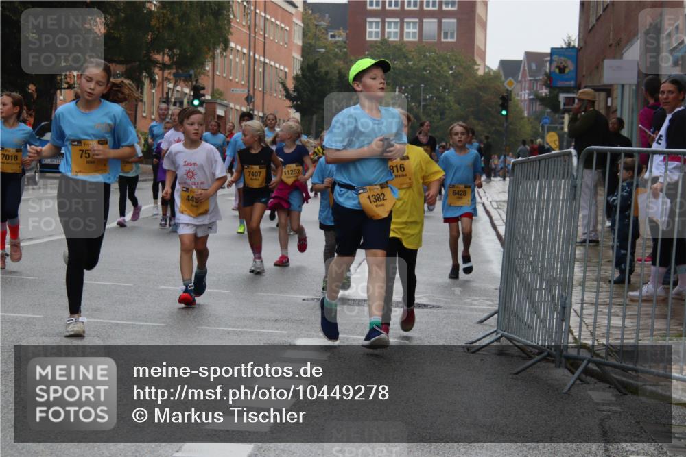 13.09.2026 - Kiel Lauf Markus Tischler http://msf.ph/oto/10449278 13.09.2026 08:57:23 Fleethörn 38, 35, 7018, 611, 75, 7407, 11252, 445, 1382, 816, 6428 meine-sportfotos.de