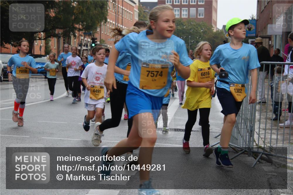 13.09.2026 - Kiel Lauf Markus Tischler http://msf.ph/oto/10449281 13.09.2026 08:57:24 Fleethörn 4139, 7018, 7031, 38, 7574, 38, 6816, 4491, 1382 meine-sportfotos.de