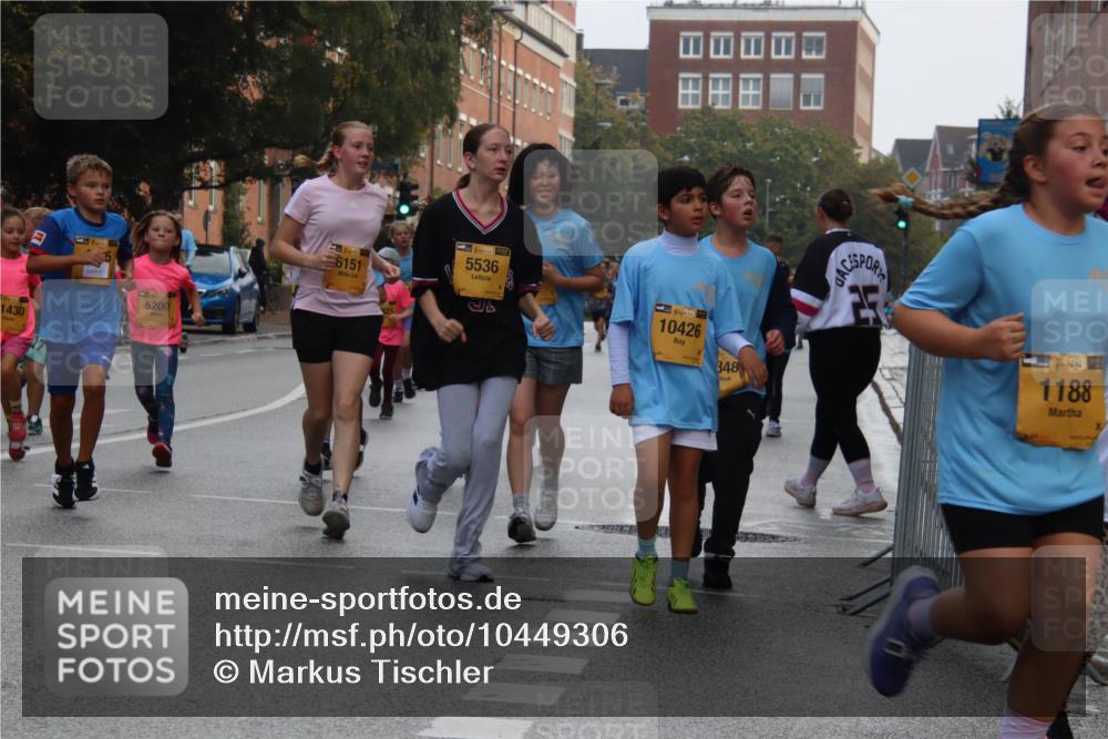 13.09.2026 - Kiel Lauf Markus Tischler http://msf.ph/oto/10449306 13.09.2026 08:57:34 Fleethörn 1430, 5200, 6151, 3, 5536, 11383, 10426, 848, 1188 meine-sportfotos.de