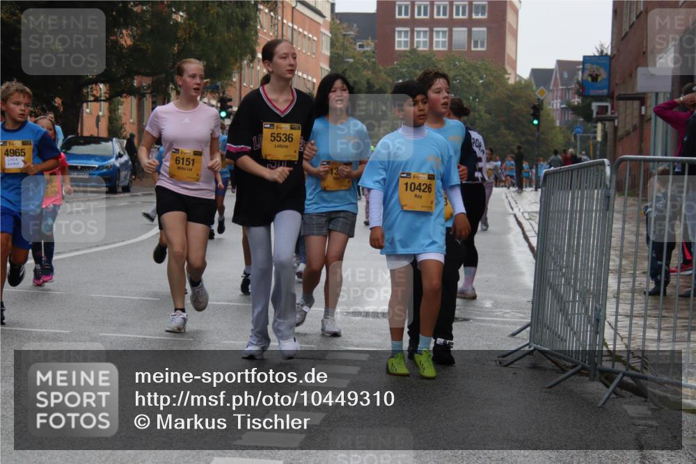 13.09.2026 - Kiel Lauf Markus Tischler http://msf.ph/oto/10449310 13.09.2026 08:57:34 Fleethörn 1, 38, 4965, 611, 6151, 48, 5536, 38, 10426 meine-sportfotos.de