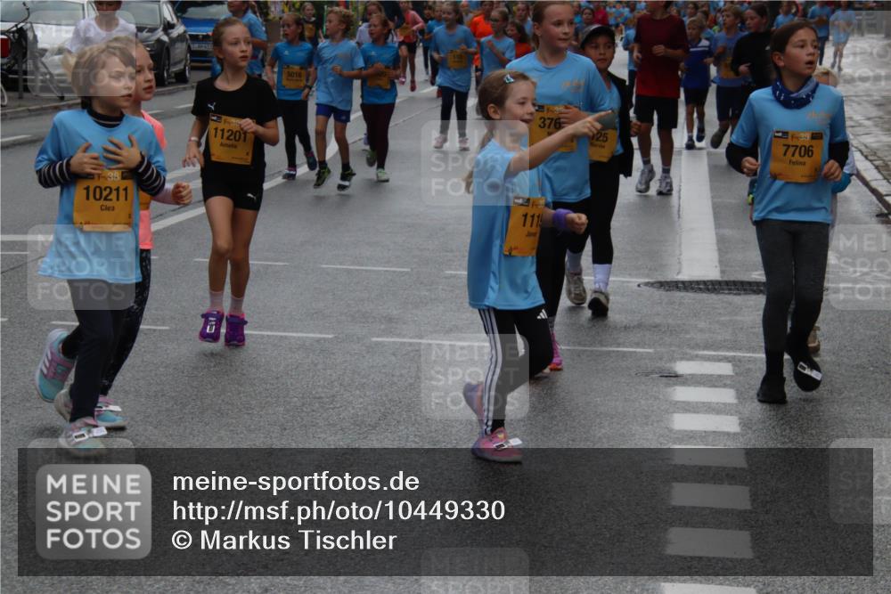 13.09.2026 - Kiel Lauf Markus Tischler http://msf.ph/oto/10449330 13.09.2026 08:58:01 Fleethörn 38, 10211, 613, 3, 11201, 5016, 1, 39, 376, 111, 25, 39, 7706 meine-sportfotos.de
