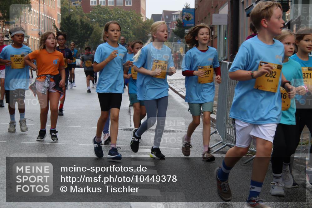 13.09.2026 - Kiel Lauf Markus Tischler http://msf.ph/oto/10449378 13.09.2026 08:58:25 Fleethörn 139, 3865, 7919, 12383, 337, 282, 16, 38, 371 meine-sportfotos.de