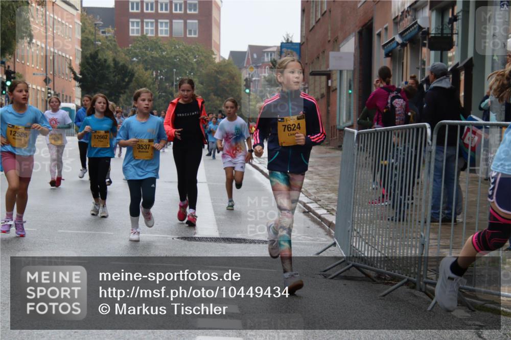 13.09.2026 - Kiel Lauf Markus Tischler http://msf.ph/oto/10449434 13.09.2026 08:58:46 Fleethörn 12586, 6606, 12662, 39, 3537, 38, 7624 meine-sportfotos.de