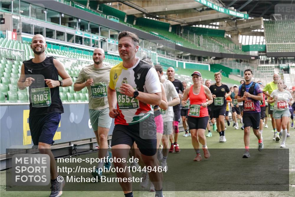 13.09.2026 - 21. swb-Marathon Bremen Michael Burmester http://msf.ph/oto/10449464 13.09.2026 13:09:06 Laufen im Stadion 164, 383, 391, 448, 532, 549, 551, 563, 625, 800, 808, 813, 884, 898, 911, 1025, 1072, 1124, 1150, 1210, 1285, 1289, 1395, 1398, 1559, 1688, 1831, 1880, 1899, 2003, 2041, 2208, 2215, 2229, 2232, 2243, 2366, 2380, 2405, 2413, 2429, 2441, 2467, 2471, 2525, 2565, 2573, 2594, 2611, 2635, 2692, 2717, 2727, 2782, 2802, 2823, 2831, 2841, 2866, 2897, 2930, 2931, 2941, 3032, 3291, 3316, 3327, 3333, 3398, 3437, 3707, 3769, 109 meine-sportfotos.de