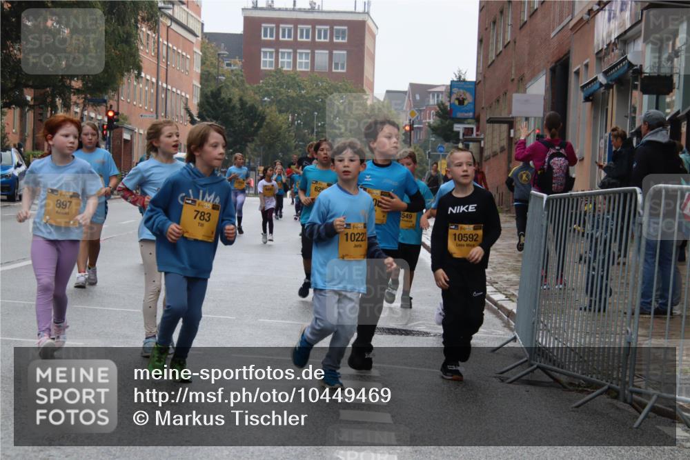 13.09.2026 - Kiel Lauf Markus Tischler http://msf.ph/oto/10449469 13.09.2026 08:59:06 Fleethörn 13, 897, 39, 783, 62, 38, 38, 10223, 549, 10592 meine-sportfotos.de