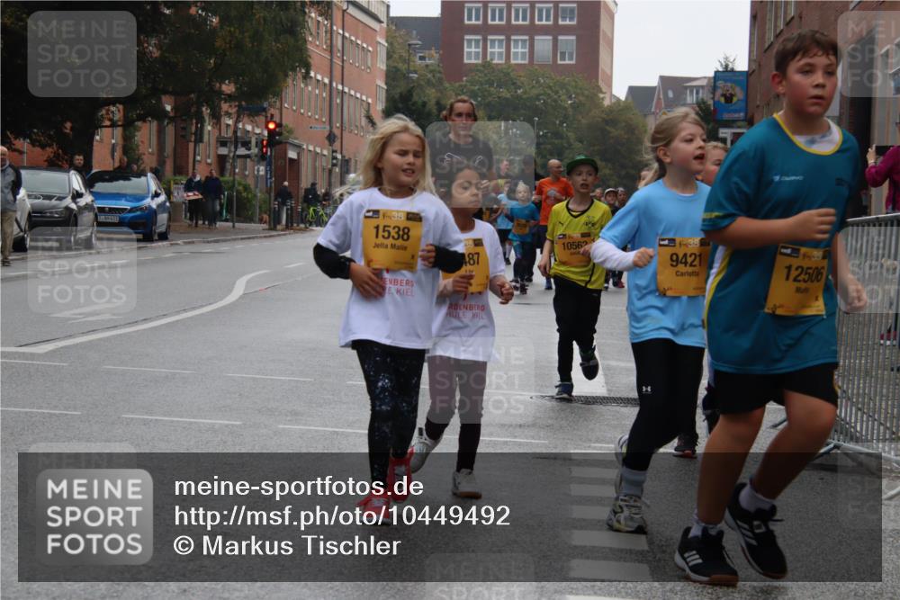 13.09.2026 - Kiel Lauf Markus Tischler http://msf.ph/oto/10449492 13.09.2026 08:59:16 Fleethörn 1, 611, 38, 1538, 487, 10562, 38, 9421, 12506 meine-sportfotos.de