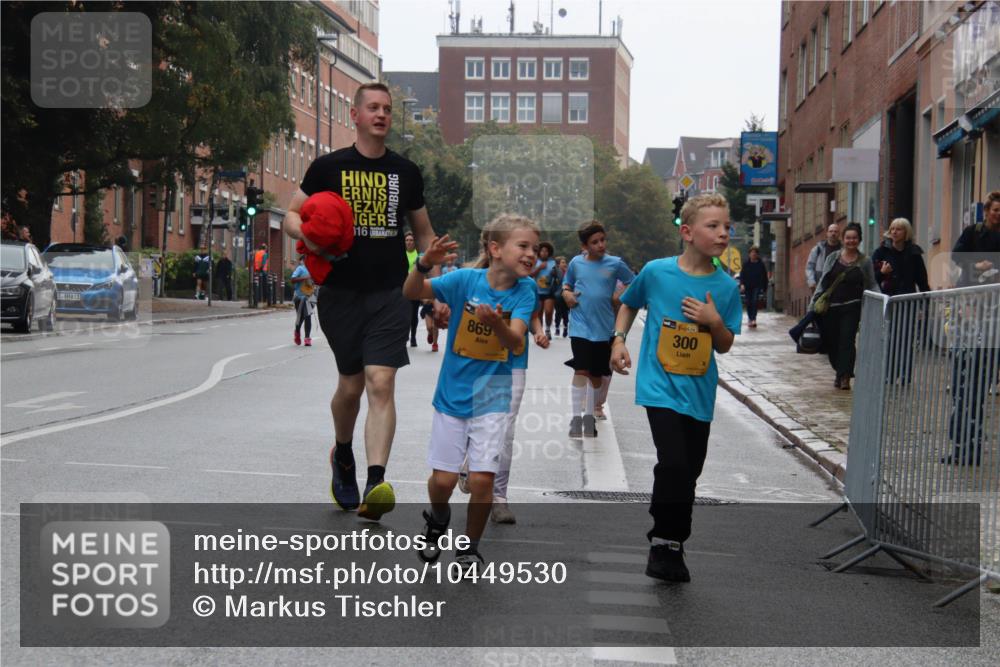 13.09.2026 - Kiel Lauf Markus Tischler http://msf.ph/oto/10449530 13.09.2026 08:59:37 Fleethörn 611, 16, 869, 38, 300 meine-sportfotos.de