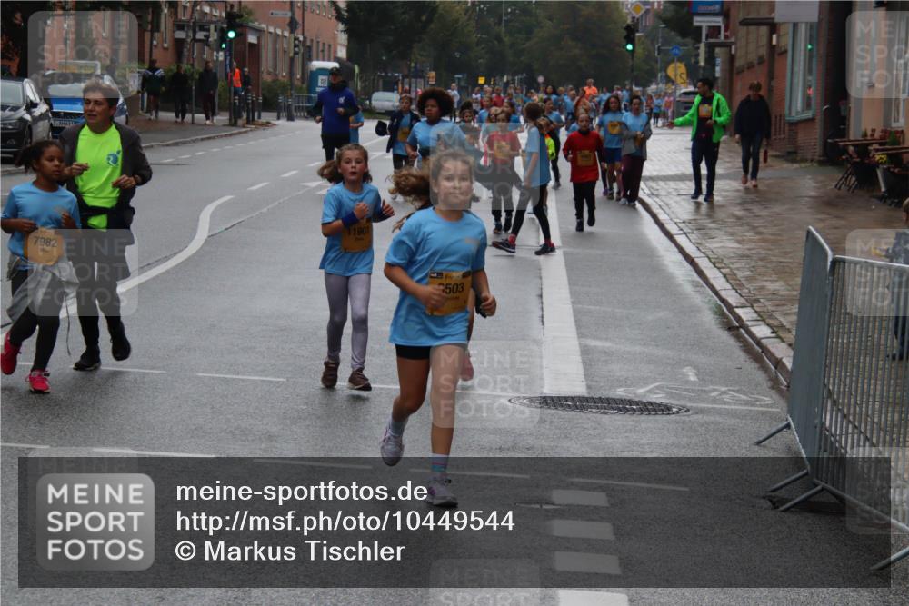 13.09.2026 - Kiel Lauf Markus Tischler http://msf.ph/oto/10449544 13.09.2026 08:59:51 Fleethörn 61, 1439, 7982, 11901, 38, 503 meine-sportfotos.de