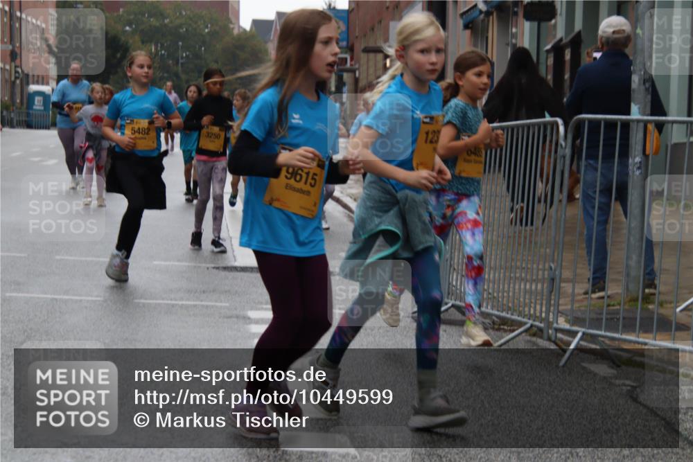 13.09.2026 - Kiel Lauf Markus Tischler http://msf.ph/oto/10449599 13.09.2026 09:00:43 Fleethörn 5482, 3250, 9615, 123 meine-sportfotos.de