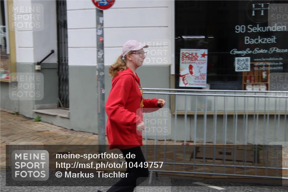 13.09.2026 - Kiel Lauf Markus Tischler http://msf.ph/oto/10449757 13.09.2026 09:04:42 Fleethörn 90, 3646572, 25, 09, 12, 30 meine-sportfotos.de