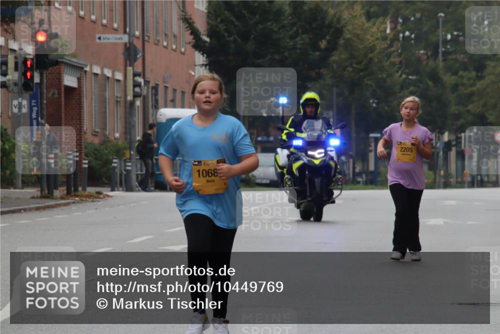 13.09.2026 - Kiel Lauf Markus Tischler http://msf.ph/oto/10449769 13.09.2026 09:05:54 Fleethörn 71, 71, 1068, 2205 meine-sportfotos.de