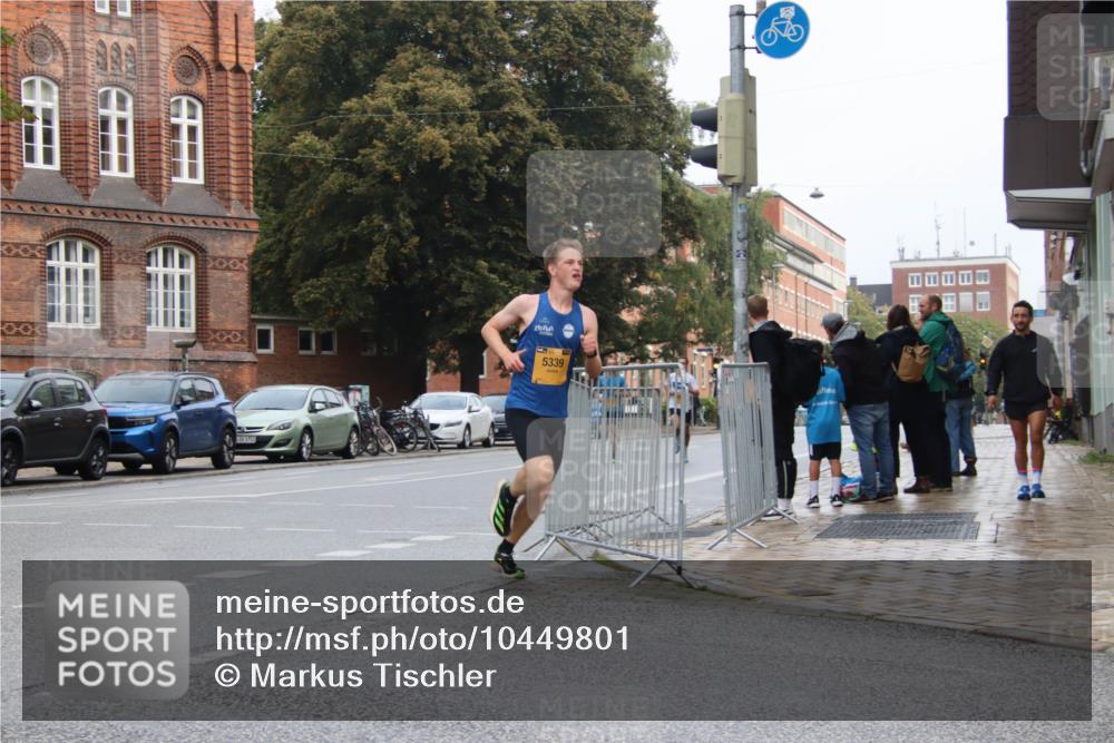 13.09.2026 - Kiel Lauf Markus Tischler http://msf.ph/oto/10449801 13.09.2026 09:32:19 Fleethörn 5339, 504410 meine-sportfotos.de
