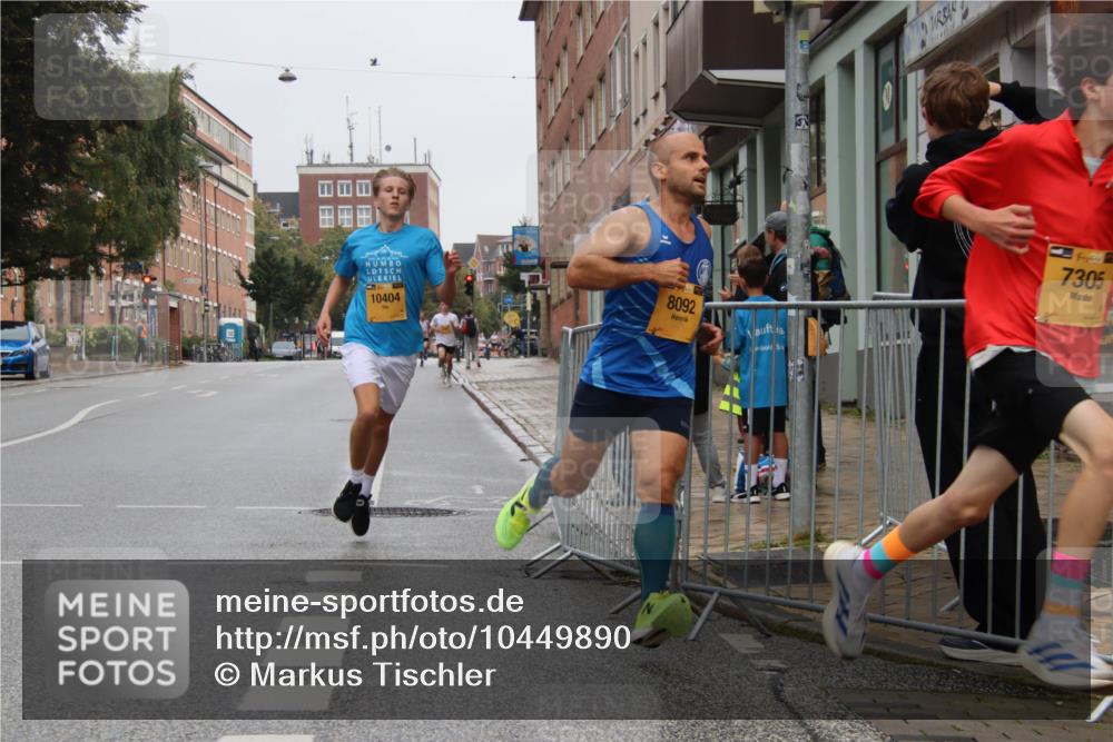 13.09.2026 - Kiel Lauf Markus Tischler http://msf.ph/oto/10449890 13.09.2026 09:33:55 Fleethörn 10404, 8092, 7305 meine-sportfotos.de
