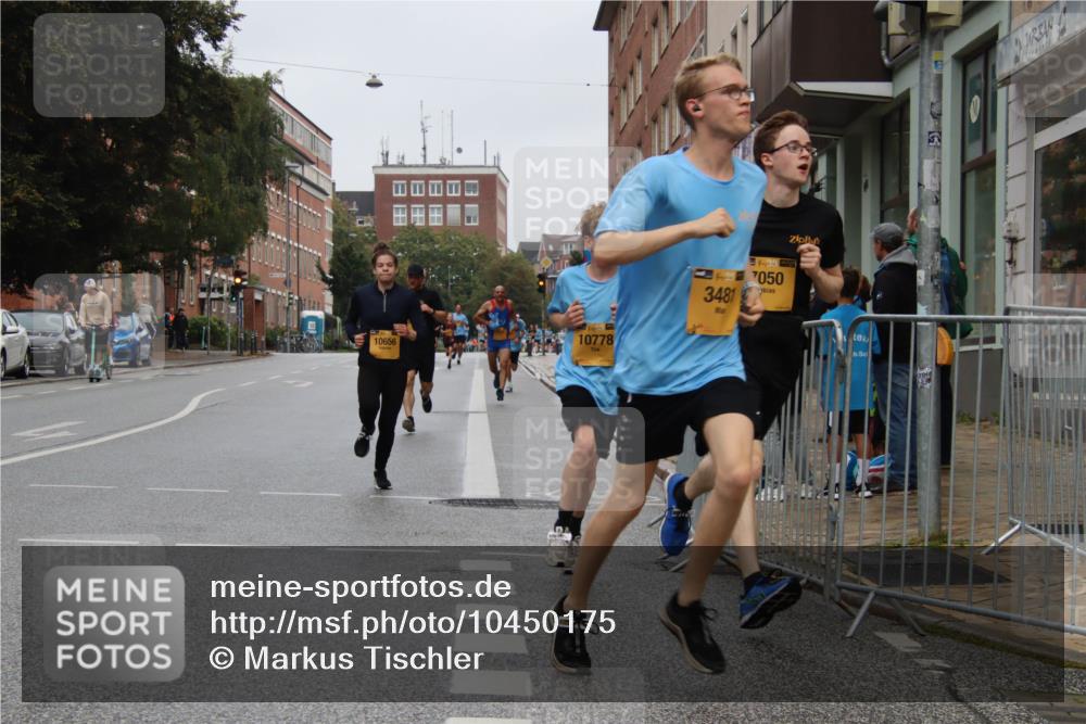 13.09.2026 - Kiel Lauf Markus Tischler http://msf.ph/oto/10450175 13.09.2026 09:37:37 Fleethörn 10656, 39, 10778, 3481, 3955, 7050 meine-sportfotos.de