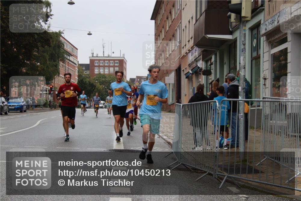13.09.2026 - Kiel Lauf Markus Tischler http://msf.ph/oto/10450213 13.09.2026 09:37:53 Fleethörn 2221, 1069, 10, 1022 meine-sportfotos.de