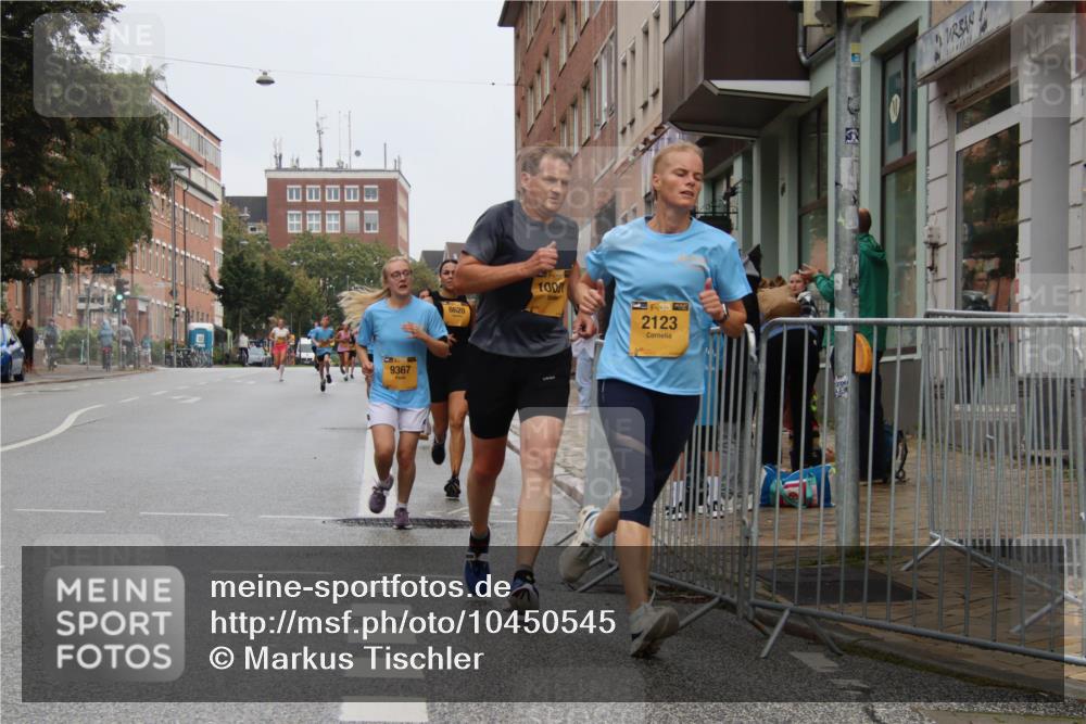 13.09.2026 - Kiel Lauf Markus Tischler http://msf.ph/oto/10450545 13.09.2026 09:39:44 Fleethörn 9367, 8620, 7, 39, 100, 11, 38, 2123 meine-sportfotos.de