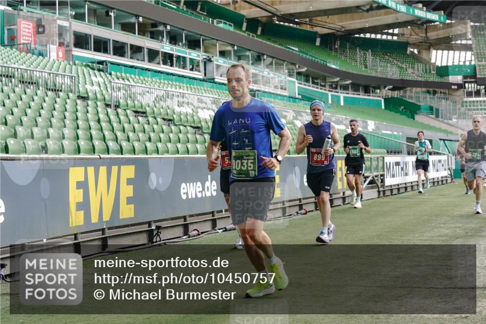 13.09.2026 - 21. swb-Marathon Bremen Michael Burmester http://msf.ph/oto/10450757 13.09.2026 12:49:22 Laufen im Stadion 382, 469, 524, 572, 663, 670, 779, 826, 889, 899, 1349, 1517, 1605, 1723, 1748, 1872, 1925, 2052, 2287, 2288, 2347, 2605, 2750, 2844, 2909, 3043, 3110, 3127, 3197, 3276, 3330, 3625, 3910, 3973, 4033, 4082, 4247, 4384, 4712, 4732, 4743, 4852, 4898, 4990, 5111, 5377, 5383, 5424, 5517, 5570, 5585, 5594, 5648, 6025, 6058, 6652, 6692, 6842, 6906, 6951, 7064, 7109, 7115, 7121, 7399, 7636, 7803, 7876, 8706, 8877, 8973, 8981, 9010, 9035, 9429 meine-sportfotos.de