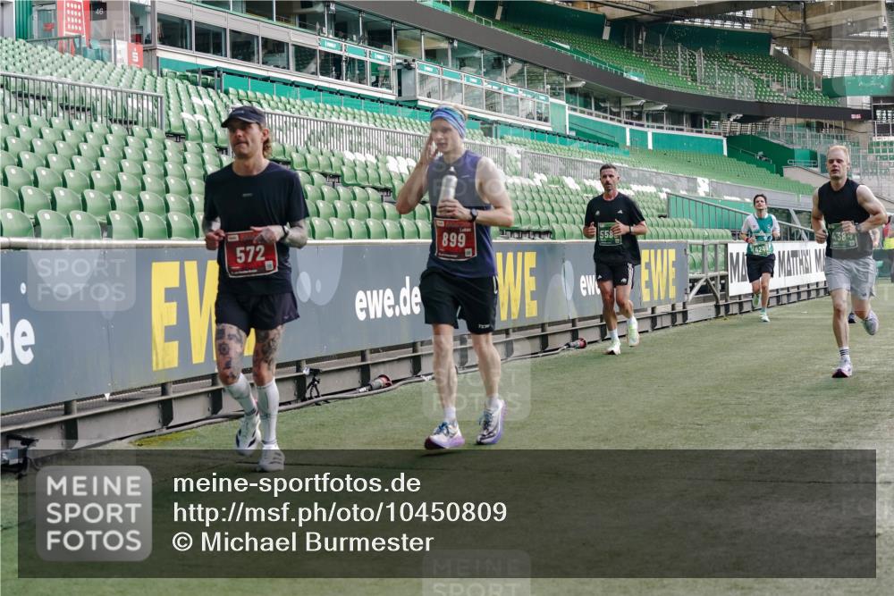 13.09.2026 - 21. swb-Marathon Bremen Michael Burmester http://msf.ph/oto/10450809 13.09.2026 12:49:23 Laufen im Stadion 382, 469, 524, 572, 663, 670, 779, 826, 889, 899, 1349, 1517, 1605, 1723, 1748, 1872, 1925, 2052, 2287, 2288, 2347, 2605, 2750, 2844, 2909, 3043, 3110, 3127, 3197, 3276, 3330, 3625, 3910, 3973, 4033, 4082, 4247, 4384, 4712, 4732, 4743, 4852, 4898, 4990, 5111, 5377, 5383, 5424, 5517, 5570, 5585, 5594, 5648, 6058, 6652, 6692, 6842, 6906, 6951, 7064, 7109, 7115, 7121, 7399, 7636, 7803, 7876, 8706, 8877, 8973, 8981, 9010, 9035, 9429 meine-sportfotos.de