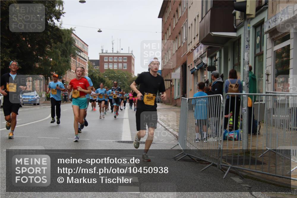 13.09.2026 - Kiel Lauf Markus Tischler http://msf.ph/oto/10450938 13.09.2026 09:42:17 Fleethörn 2608, 5011, 6620 meine-sportfotos.de