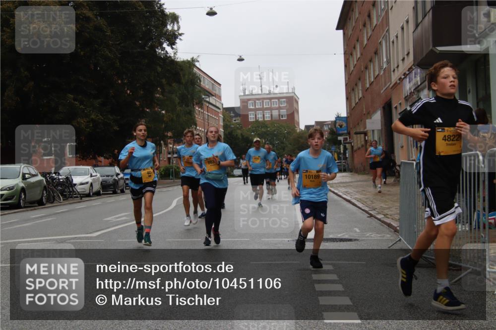 13.09.2026 - Kiel Lauf Markus Tischler http://msf.ph/oto/10451106 13.09.2026 09:43:17 Fleethörn 40, 883, 10189, 4822 meine-sportfotos.de