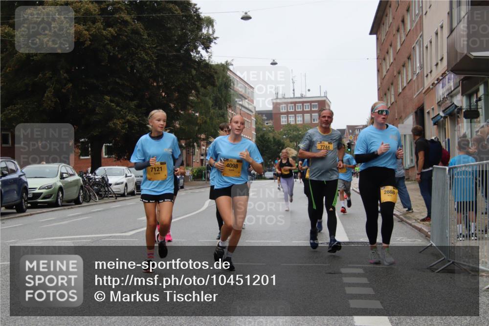 13.09.2026 - Kiel Lauf Markus Tischler http://msf.ph/oto/10451201 13.09.2026 09:43:50 Fleethörn 7121, 4098, 7744, 2868 meine-sportfotos.de