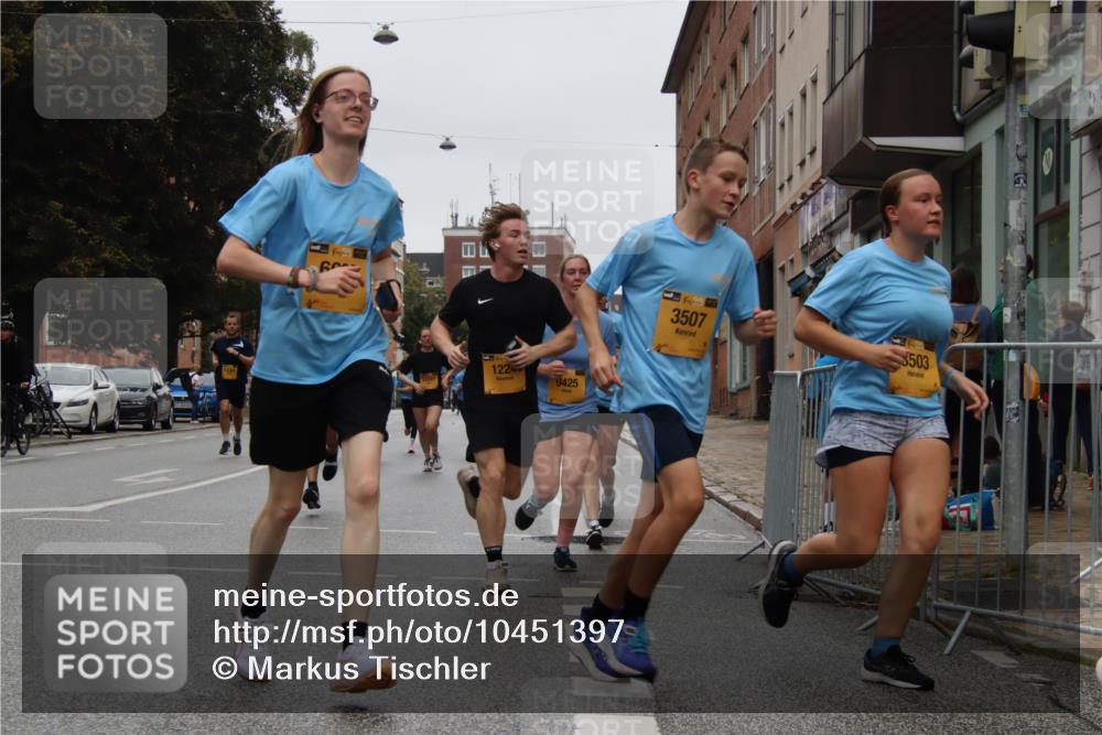 13.09.2026 - Kiel Lauf Markus Tischler http://msf.ph/oto/10451397 13.09.2026 09:44:46 Fleethörn 14, 39, 60, 122, 9425, 11, 38, 3507, 503 meine-sportfotos.de
