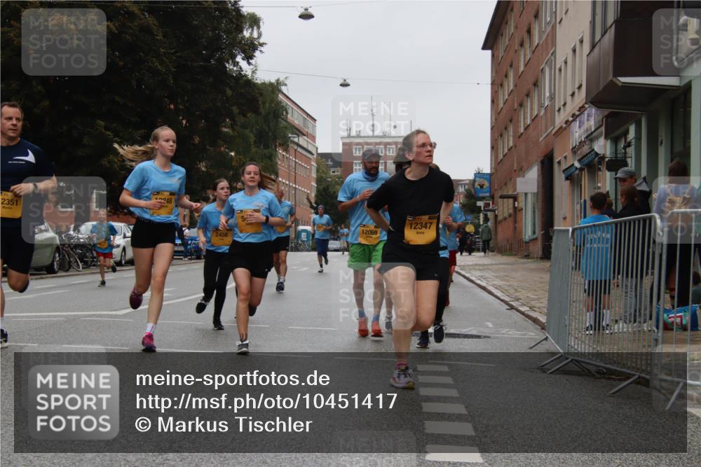 13.09.2026 - Kiel Lauf Markus Tischler http://msf.ph/oto/10451417 13.09.2026 09:44:52 Fleethörn 2351, 40248, 12069, 2456, 33, 12347 meine-sportfotos.de