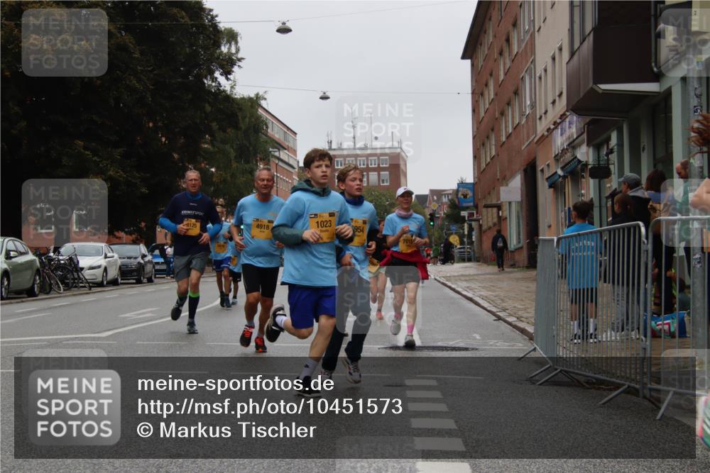 13.09.2026 - Kiel Lauf Markus Tischler http://msf.ph/oto/10451573 13.09.2026 09:45:29 Fleethörn 1023, 954, 918, 7015, 8125 meine-sportfotos.de