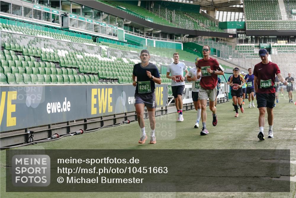 13.09.2026 - 21. swb-Marathon Bremen Michael Burmester http://msf.ph/oto/10451663 13.09.2026 12:50:12 Laufen im Stadion 335, 469, 524, 572, 663, 670, 771, 779, 899, 1510, 1513, 1517, 1605, 1613, 1723, 1748, 1970, 1998, 2052, 2130, 2287, 2288, 2291, 2295, 2347, 2360, 2442, 2444, 2750, 2909, 3043, 3197, 3276, 3330, 3484, 3625, 3647, 3808, 3973, 4023, 4033, 4082, 4247, 4368, 4384, 4473, 4559, 4743, 4852, 4888, 4898, 4990, 5066, 5111, 5155, 5314, 5377, 5383, 5424, 5517, 5532, 5570, 5585, 5594, 5620, 5627, 5636, 5648, 6267, 6471, 6652, 6668, 6692, 6842, 6901, 6906, 7109, 7115, 7121, 7876 meine-sportfotos.de