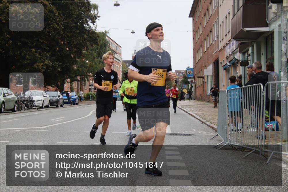 13.09.2026 - Kiel Lauf Markus Tischler http://msf.ph/oto/10451847 13.09.2026 09:46:42 Fleethörn 2587, 3192, 39, 1238 meine-sportfotos.de