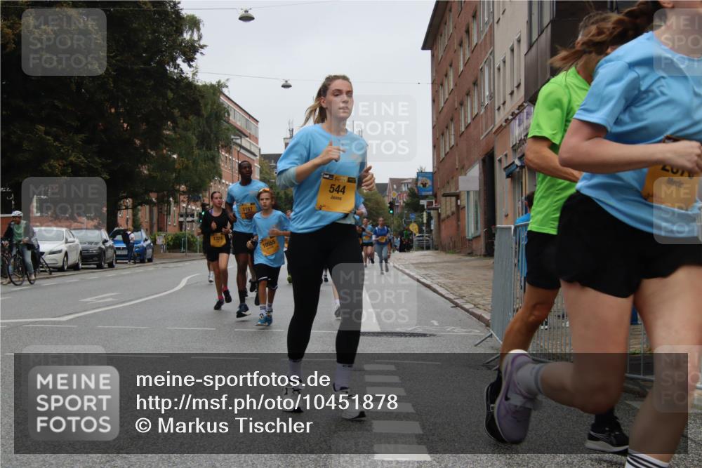 13.09.2026 - Kiel Lauf Markus Tischler http://msf.ph/oto/10451878 13.09.2026 09:46:55 Fleethörn 5167, 544, 1324, 10555, 2014 meine-sportfotos.de
