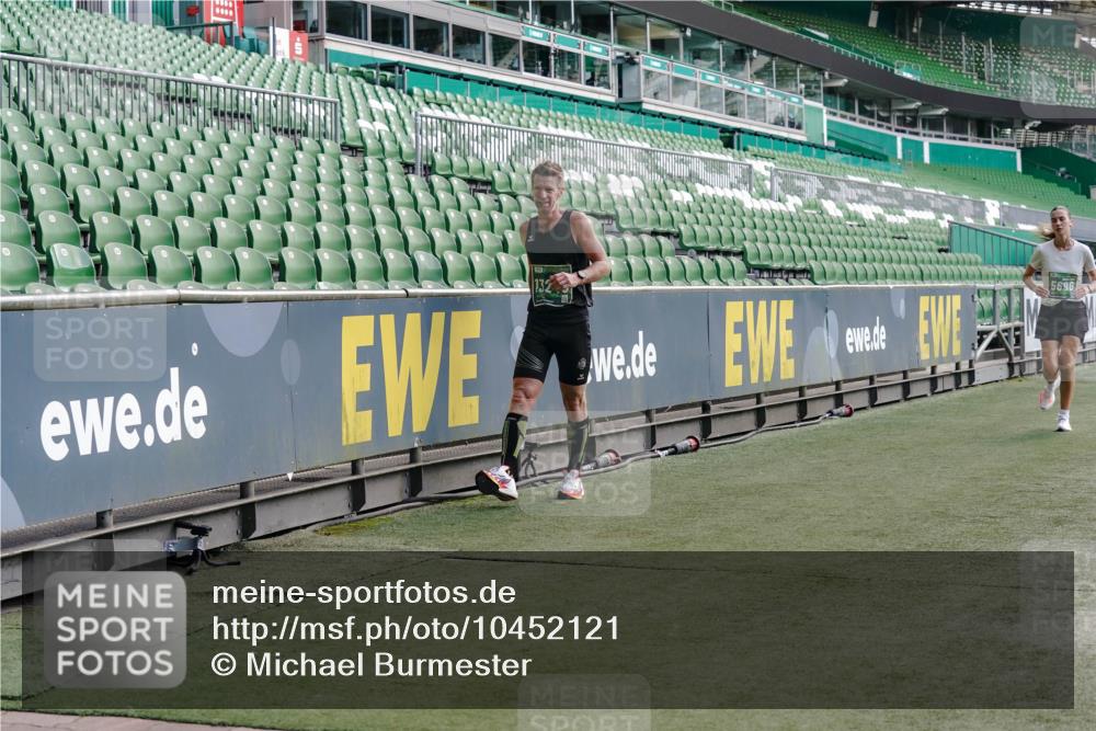 13.09.2026 - 21. swb-Marathon Bremen Michael Burmester http://msf.ph/oto/10452121 13.09.2026 12:50:31 Laufen im Stadion 335, 469, 663, 670, 771, 779, 899, 1455, 1510, 1513, 1517, 1605, 1613, 1723, 1748, 1970, 1998, 2052, 2130, 2288, 2291, 2295, 2347, 2360, 2442, 2444, 2750, 2909, 3043, 3330, 3440, 3484, 3625, 3647, 3808, 3959, 3973, 4023, 4033, 4247, 4368, 4384, 4473, 4559, 4743, 4852, 4888, 4990, 5066, 5111, 5155, 5314, 5377, 5383, 5521, 5532, 5570, 5585, 5594, 5620, 5627, 5636, 5648, 5696, 6267, 6274, 6471, 6652, 6668, 6842, 6901, 6906, 7109, 7115, 7121, 8033, 8798 meine-sportfotos.de