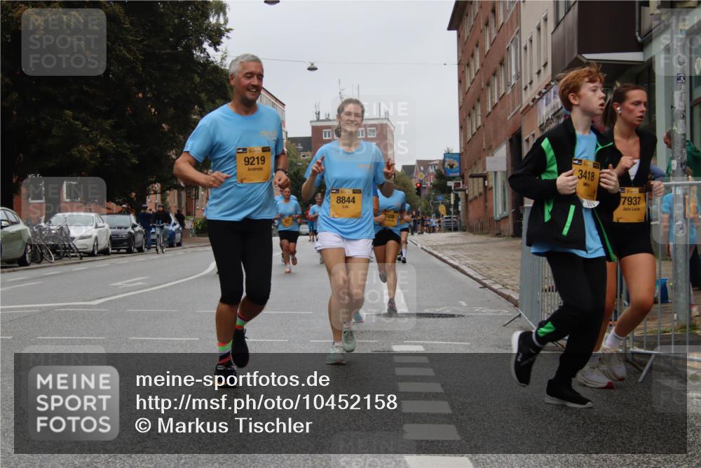 13.09.2026 - Kiel Lauf Markus Tischler http://msf.ph/oto/10452158 13.09.2026 09:48:29 Fleethörn 4, 39, 9219, 39, 8844, 3418, 39, 7937 meine-sportfotos.de