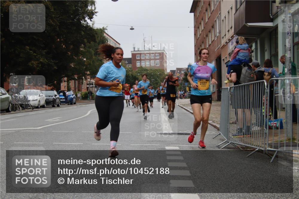 13.09.2026 - Kiel Lauf Markus Tischler http://msf.ph/oto/10452188 13.09.2026 09:48:40 Fleethörn 2327 meine-sportfotos.de
