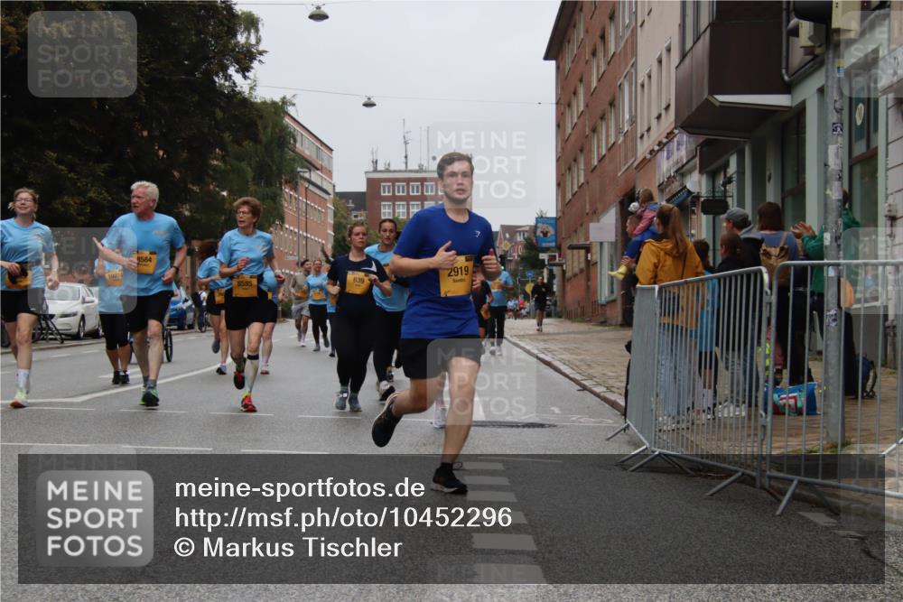 13.09.2026 - Kiel Lauf Markus Tischler http://msf.ph/oto/10452296 13.09.2026 09:49:12 Fleethörn 10074, 8584, 639, 8585, 2919 meine-sportfotos.de