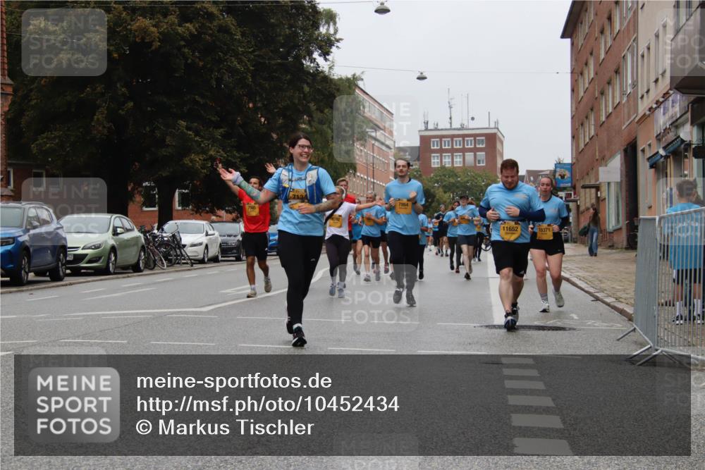 13.09.2026 - Kiel Lauf Markus Tischler http://msf.ph/oto/10452434 13.09.2026 09:49:52 Fleethörn 7864, 7585, 11652, 10371 meine-sportfotos.de