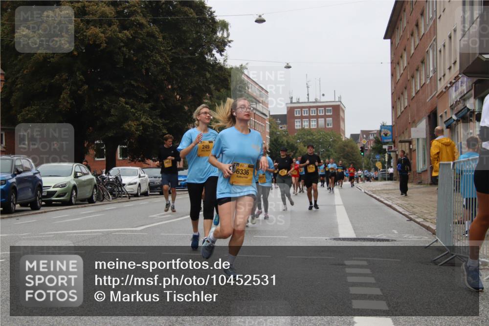 13.09.2026 - Kiel Lauf Markus Tischler http://msf.ph/oto/10452531 13.09.2026 09:50:16 Fleethörn 249, 4, 38, 6336, 6118 meine-sportfotos.de