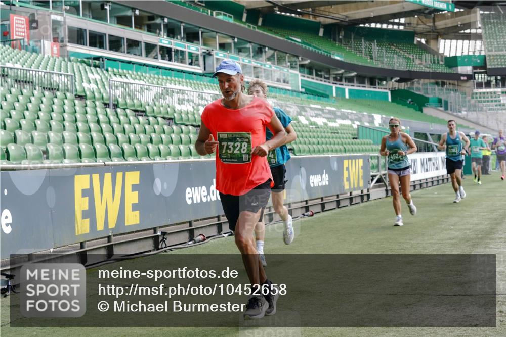 13.09.2026 - 21. swb-Marathon Bremen Michael Burmester http://msf.ph/oto/10452658 13.09.2026 12:50:55 Laufen im Stadion 335, 469, 663, 670, 771, 779, 1125, 1146, 1162, 1455, 1510, 1513, 1517, 1605, 1613, 1970, 1998, 2052, 2130, 2288, 2291, 2295, 2347, 2360, 2442, 2444, 2447, 2750, 2759, 2909, 3440, 3484, 3625, 3647, 3703, 3808, 3959, 4023, 4165, 4368, 4384, 4429, 4473, 4559, 4571, 4582, 4727, 4743, 4781, 4782, 4888, 4895, 5066, 5079, 5111, 5155, 5168, 5314, 5377, 5383, 5521, 5532, 5585, 5620, 5627, 5636, 5696, 6267, 6274, 6471, 6652, 6668, 6901, 6906, 7109, 7115, 7121, 8033, 8798 meine-sportfotos.de