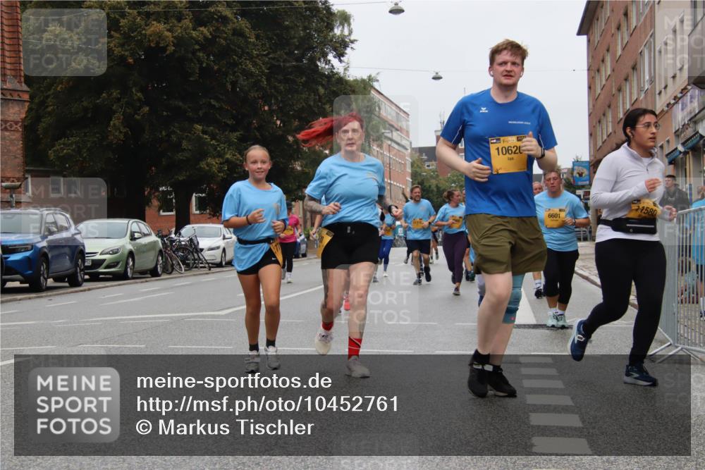 13.09.2026 - Kiel Lauf Markus Tischler http://msf.ph/oto/10452761 13.09.2026 09:51:33 Fleethörn 11312, 39, 10620, 6601, 1580 meine-sportfotos.de