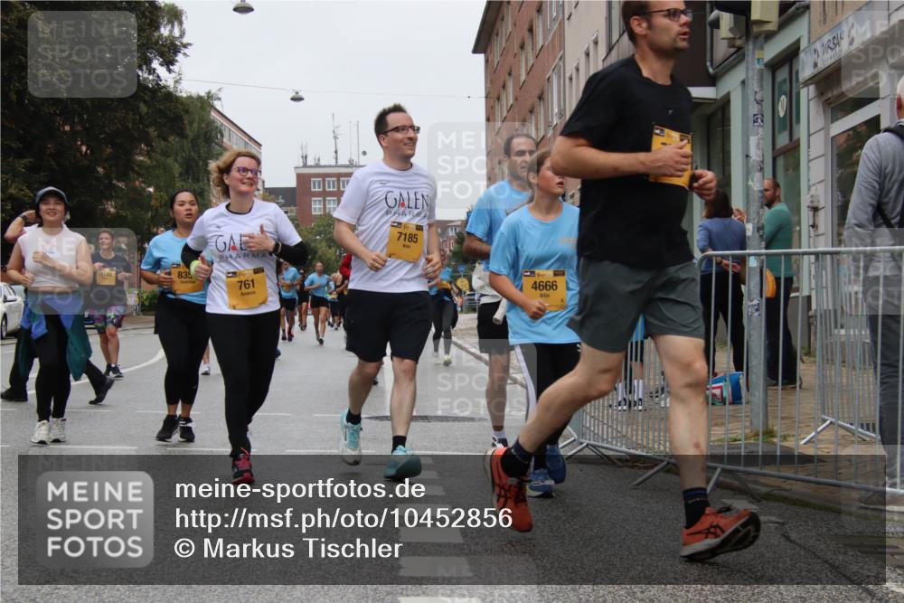 13.09.2026 - Kiel Lauf Markus Tischler http://msf.ph/oto/10452856 13.09.2026 09:52:12 Fleethörn 7143, 835, 1, 38, 761, 7185, 4666 meine-sportfotos.de