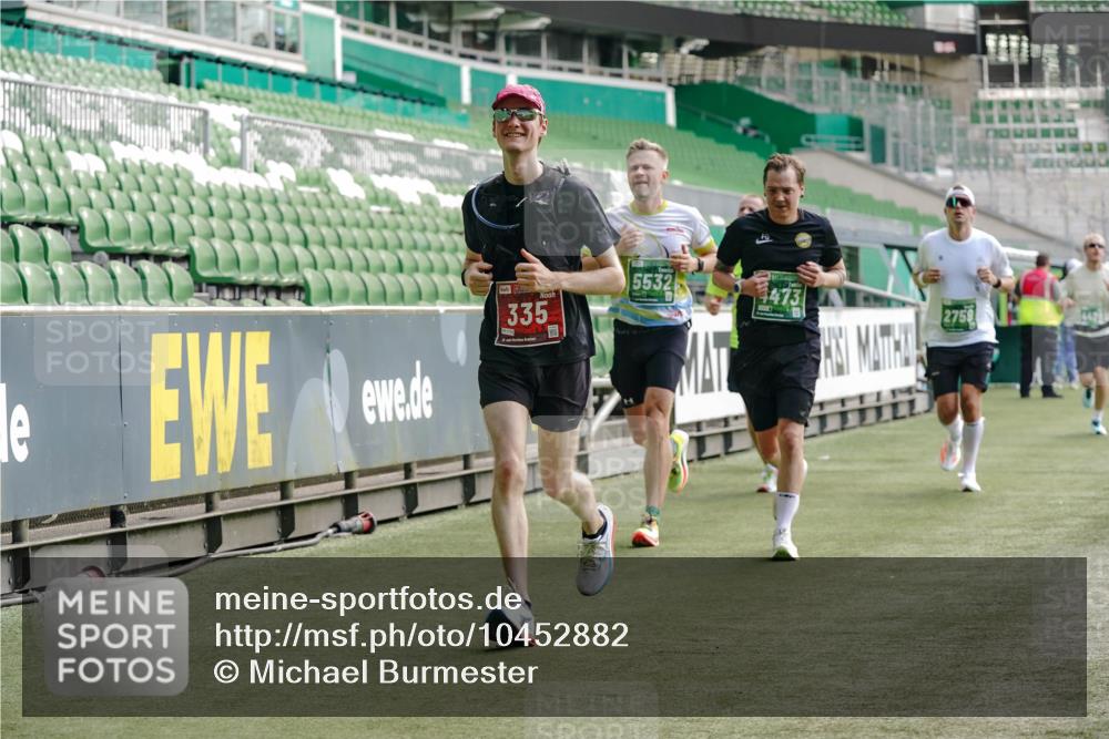 13.09.2026 - 21. swb-Marathon Bremen Michael Burmester http://msf.ph/oto/10452882 13.09.2026 12:51:08 Laufen im Stadion 335, 469, 663, 670, 734, 771, 1043, 1125, 1146, 1162, 1455, 1510, 1513, 1517, 1605, 1613, 1970, 1998, 2052, 2130, 2288, 2291, 2295, 2347, 2360, 2442, 2444, 2447, 2759, 2847, 3440, 3484, 3625, 3647, 3703, 3808, 3959, 4023, 4165, 4368, 4429, 4473, 4559, 4571, 4582, 4727, 4781, 4782, 4888, 4895, 5066, 5079, 5111, 5152, 5155, 5168, 5314, 5377, 5379, 5383, 5521, 5532, 5585, 5620, 5627, 5636, 5696, 6267, 6274, 6471, 6652, 6668, 6901, 6906, 7115, 7121, 8033, 8798 meine-sportfotos.de