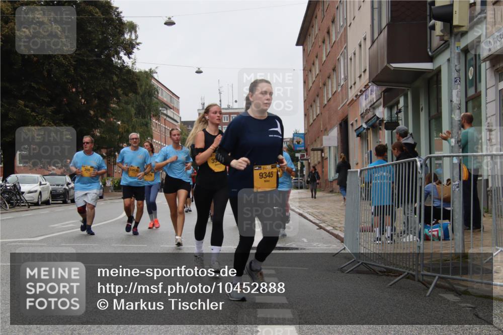 13.09.2026 - Kiel Lauf Markus Tischler http://msf.ph/oto/10452888 13.09.2026 09:52:23 Fleethörn 10535, 200, 5779, 9345 meine-sportfotos.de